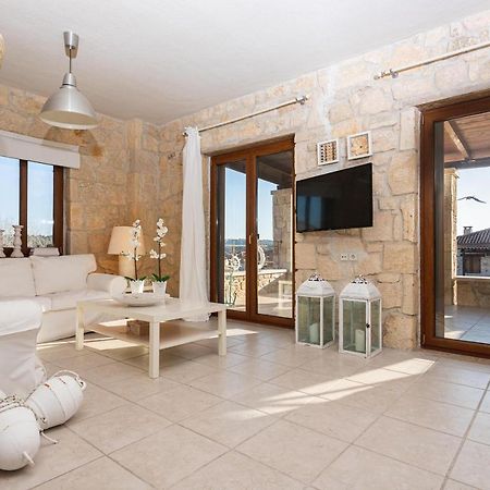 Pure White Suite Elani Siviri Exterior foto